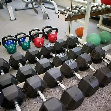 The Park Homes & Leisure Centre Szálloda 3*