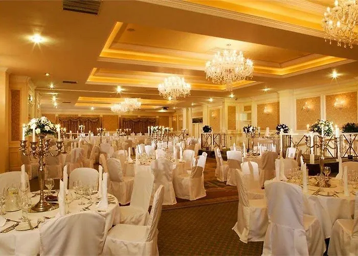 The Park Homes & Leisure Centre Hotel 3*