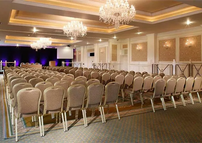 The Park Homes & Leisure Centre Hotel